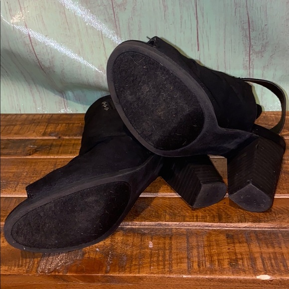Sugar Black open toed soft booties size 8.5 - Picture 4 of 8